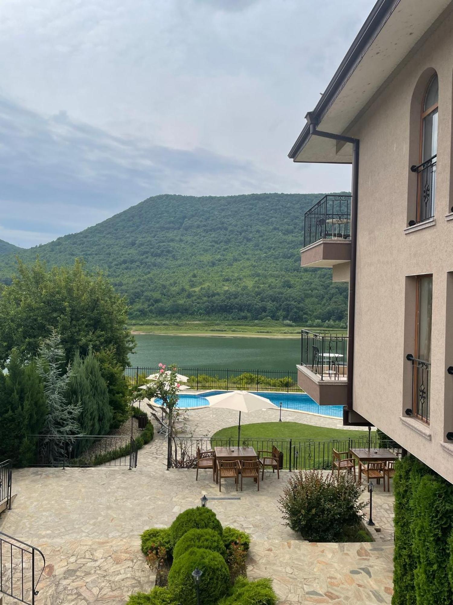 Eco House Kitana Hotel Аспарухово Екстериор снимка